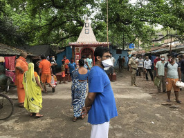 Ramakrishna Mission, Saradapitha, COVID-19 Relief, 25 Apr 2020 (3)