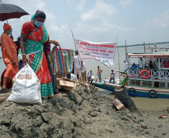 Yaas Cyclone Relief by Rahara Ramakrishna Mission in Sandeshkhali