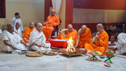 Sri Sri Jagaddhatri Puja | Bhoga Arati and Homa | 2 November 2022